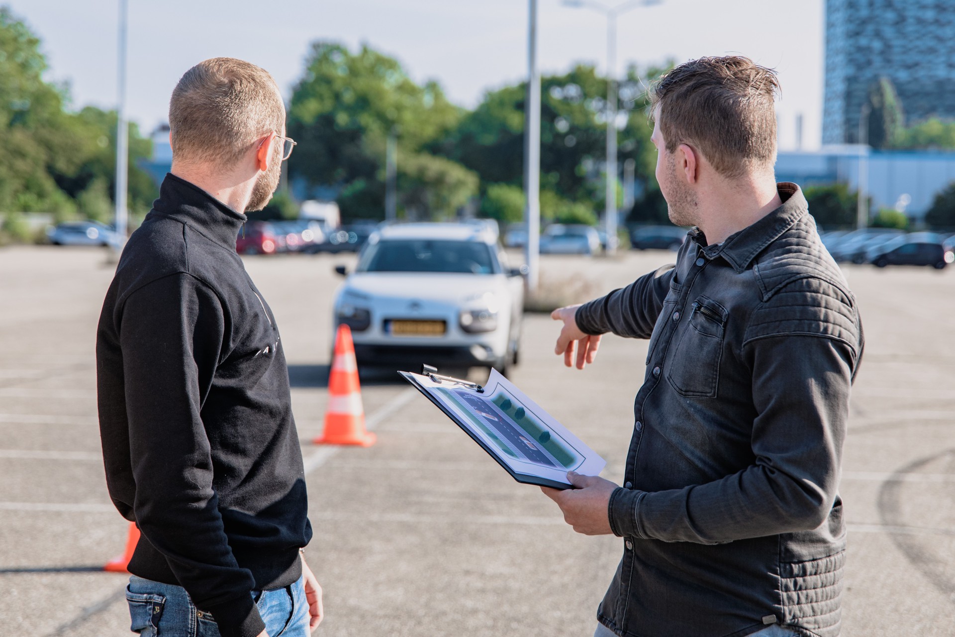 spoedtheorie-bij-rijschool-eigenweg-rijschool-eigenweg